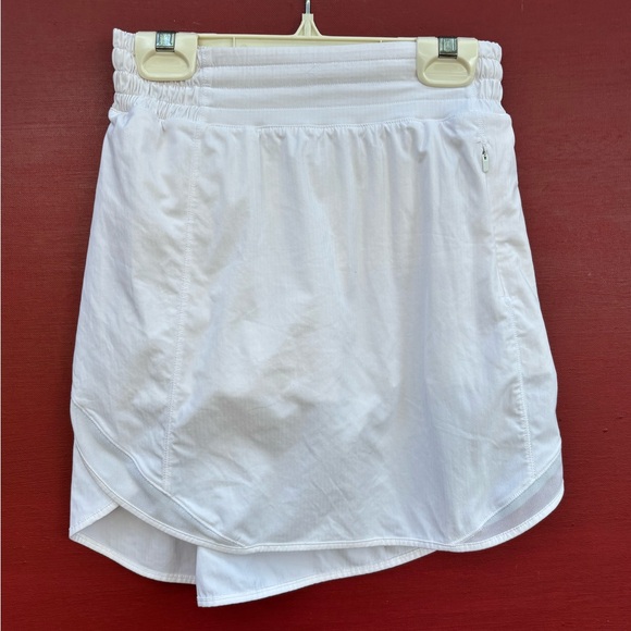 Lululemon Hotty Hot Skort - Picture 1 of 6